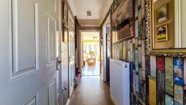 Buttercup Close, Corby