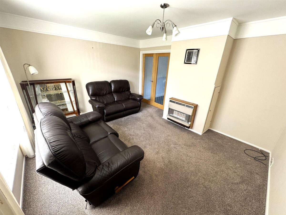 Dovedale Road, Corby