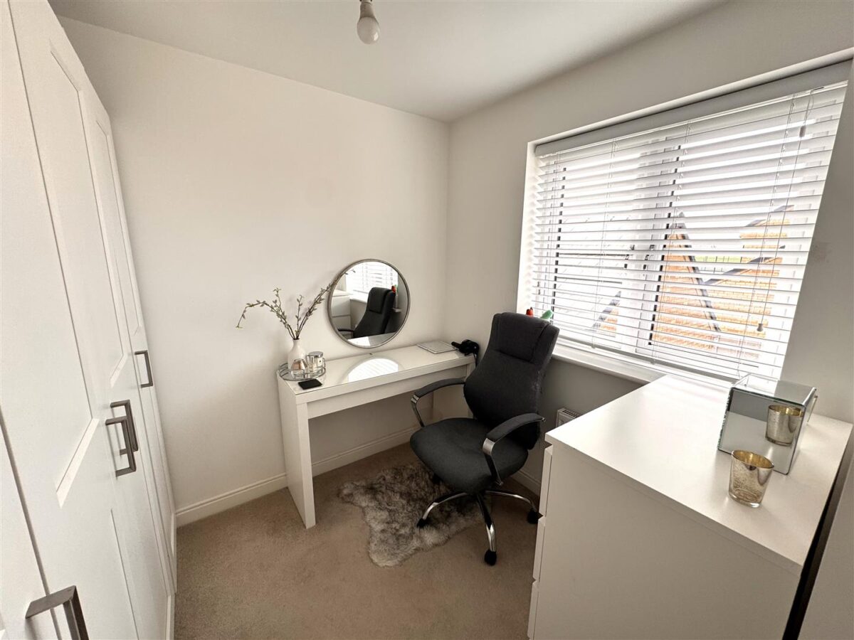 Merlin Road, Corby