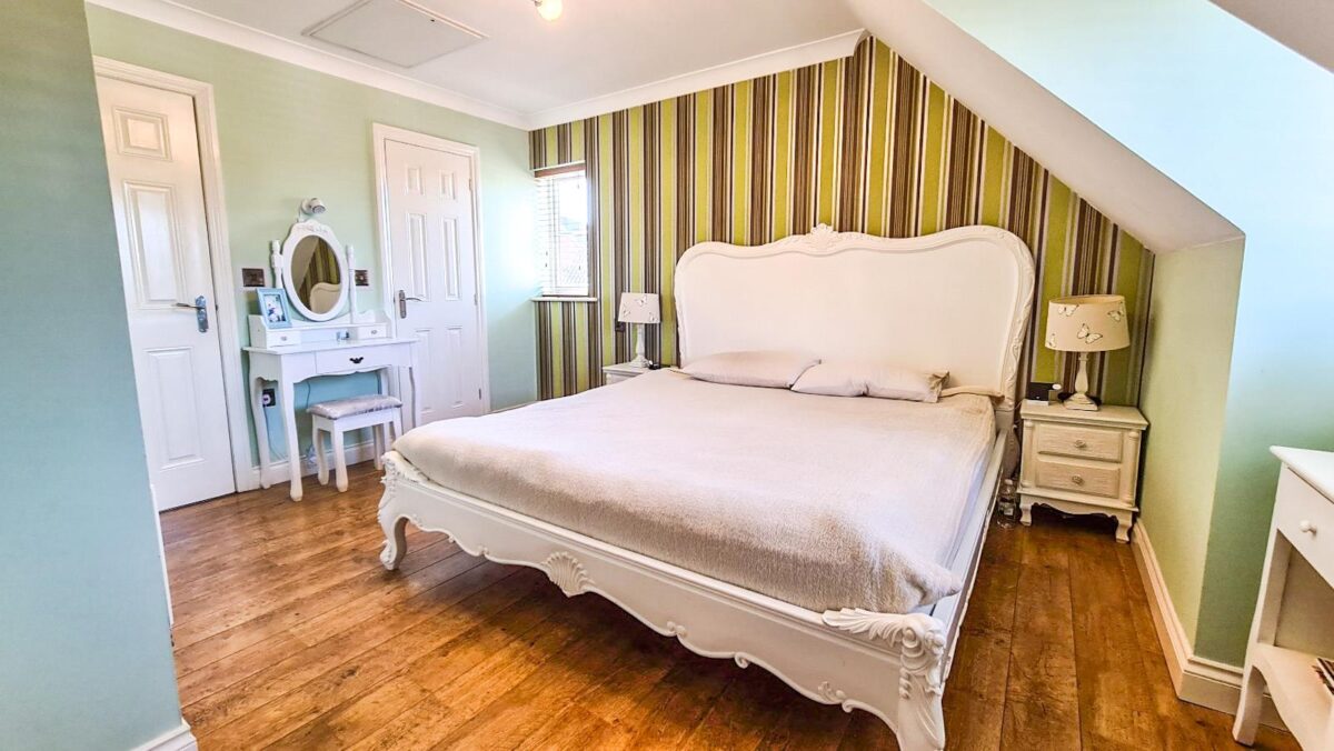 Buttercup Close, Corby
