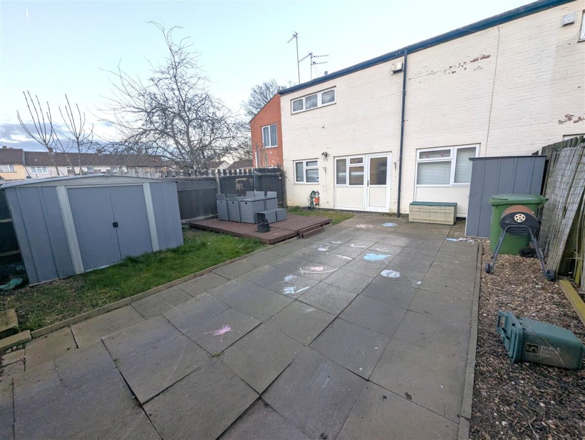 Eastbrook, Corby