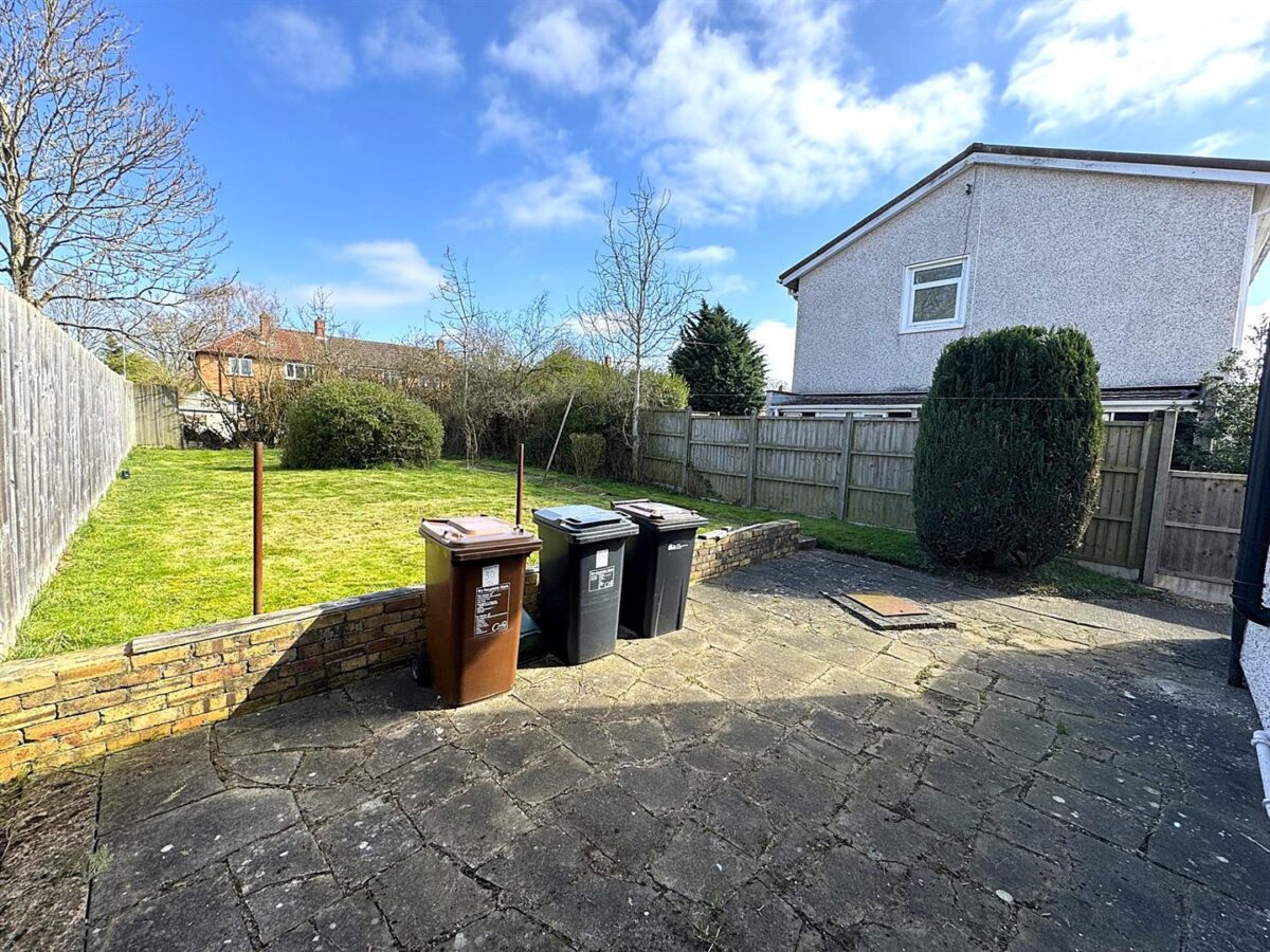 Dovedale Road, Corby