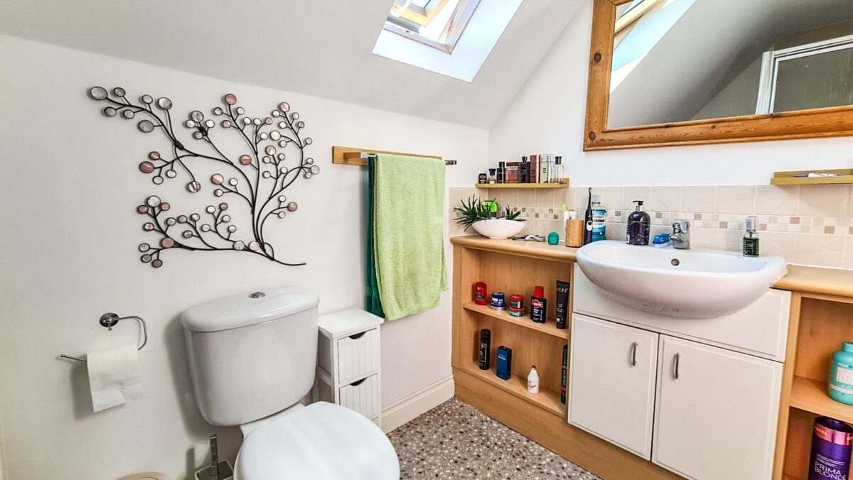 Buttercup Close, Corby