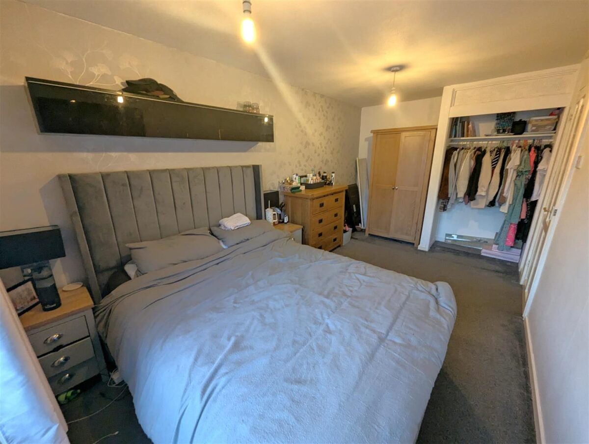 Eastbrook, Corby