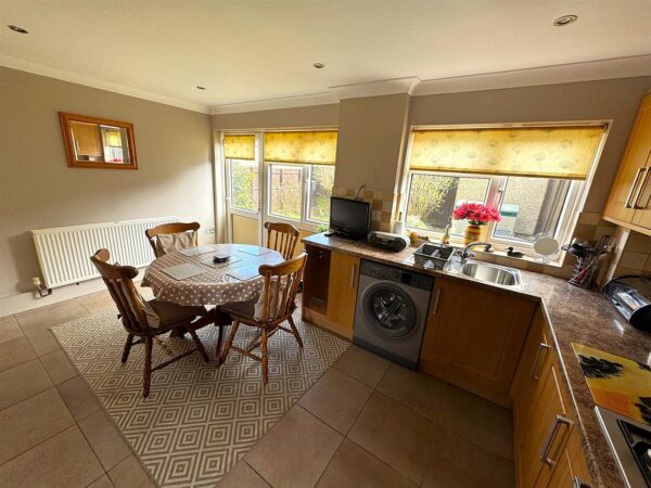 Saxilby Close, Corby