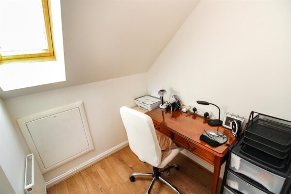 Flatford Close, Corby