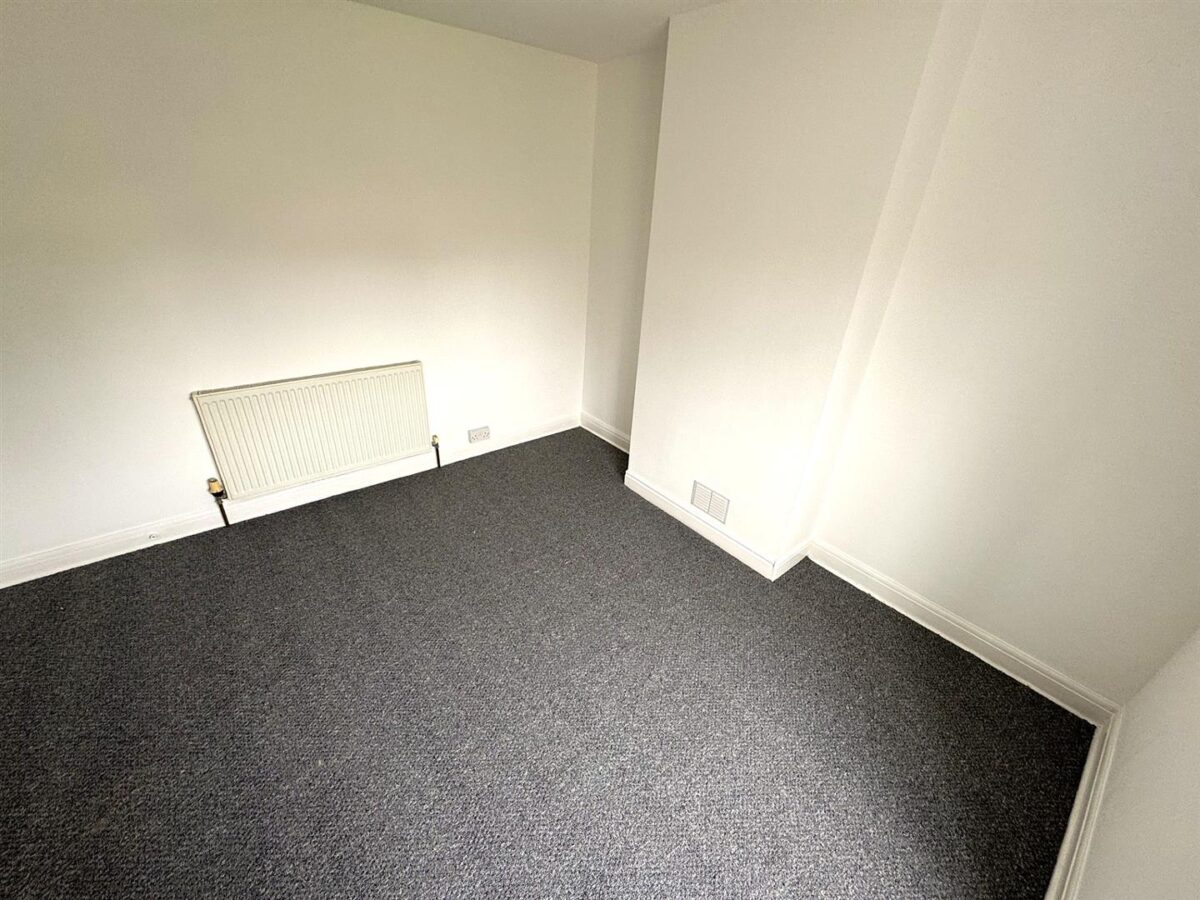 Willow Road, Kettering
