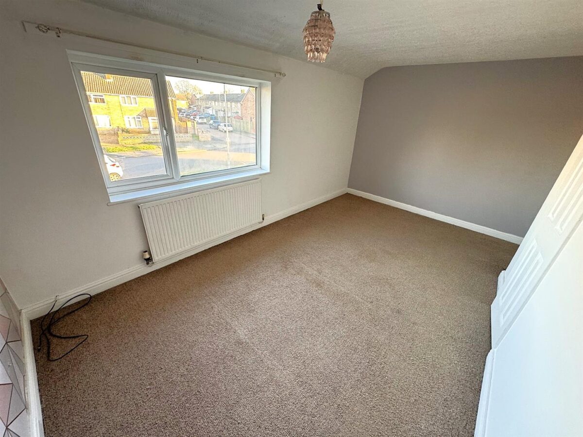Canford Green, Corby