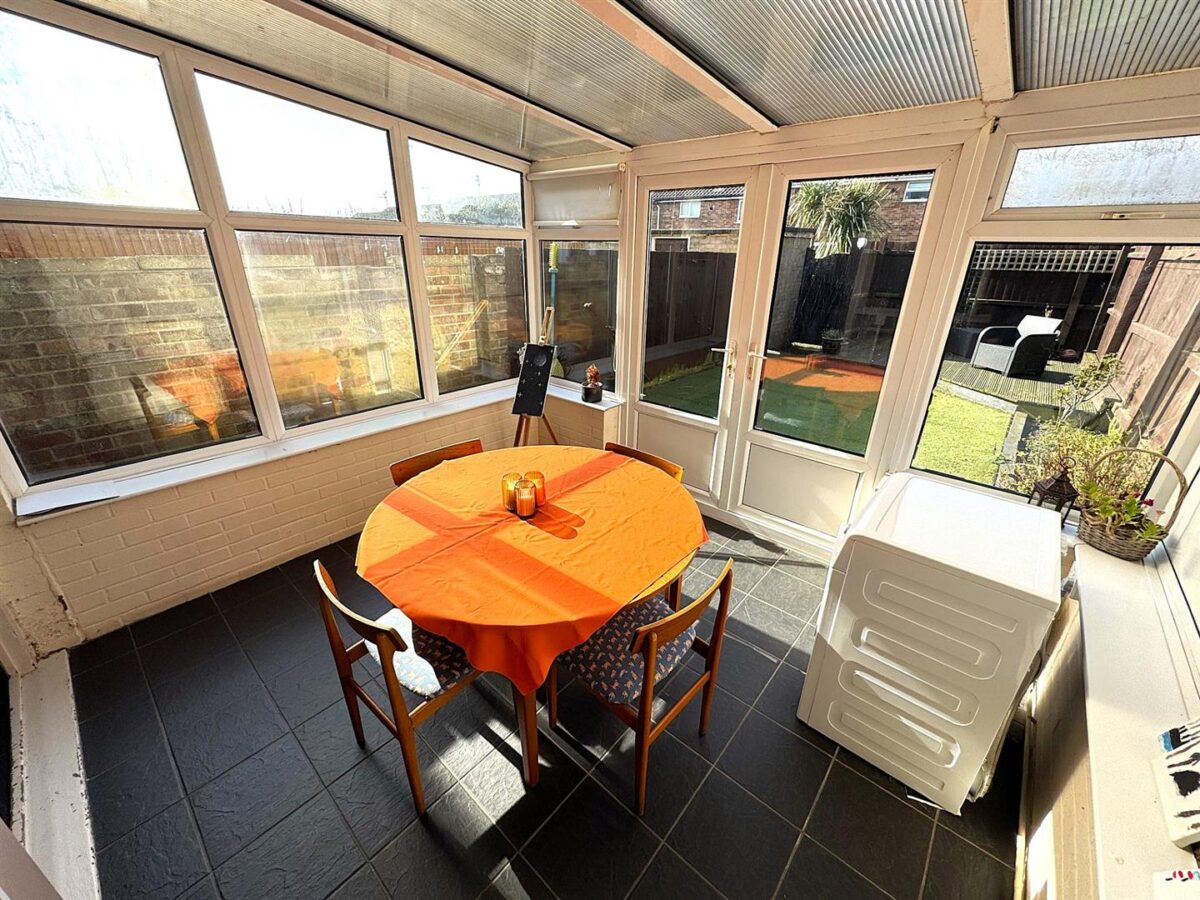 Moriston Close, Corby
