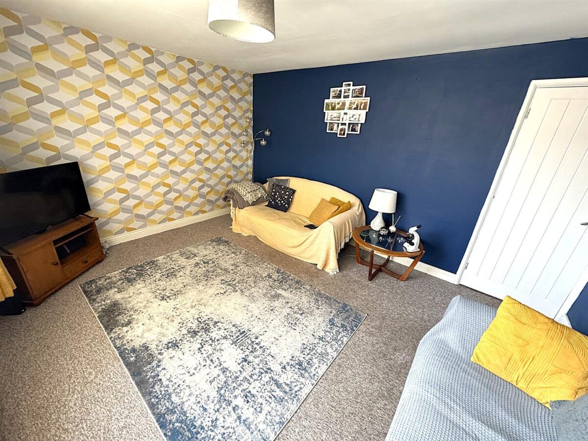 Moriston Close, Corby