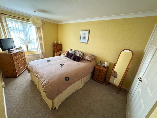 Saxilby Close, Corby