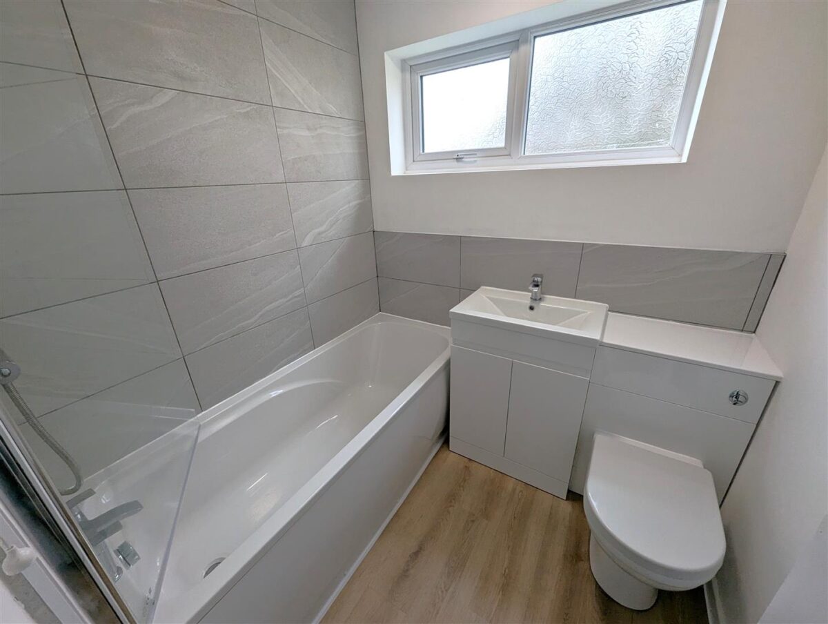 Eastbrook, Corby