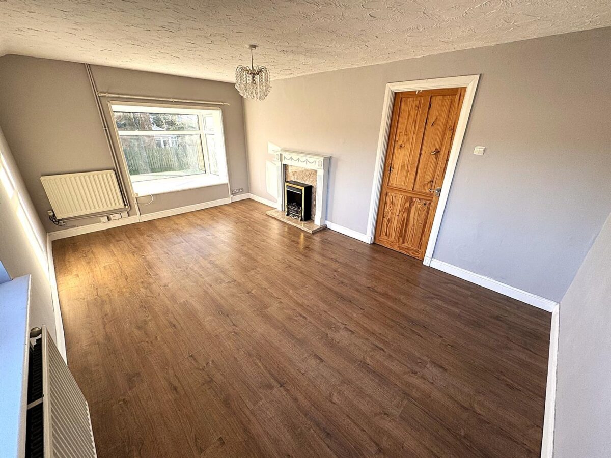 Canford Green, Corby