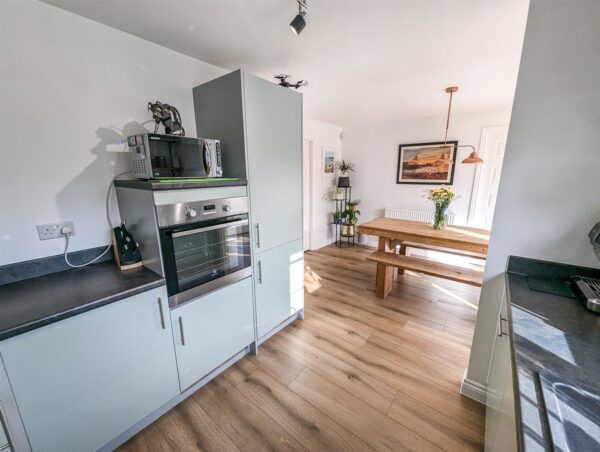 Grant Drive, Corby