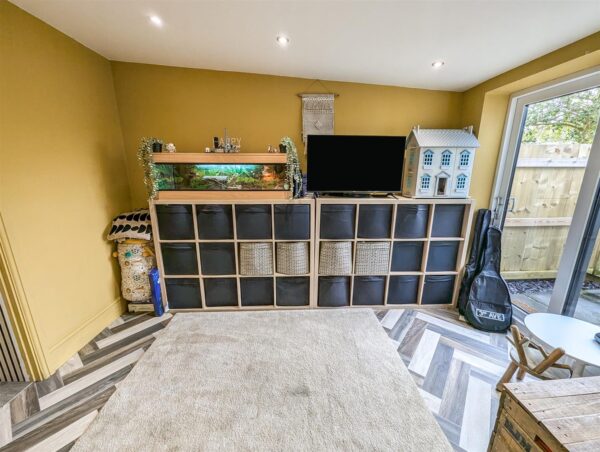 Coleridge Way, Corby