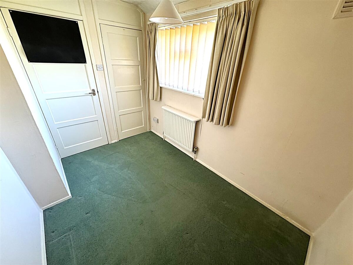 Rodney Drive, Corby