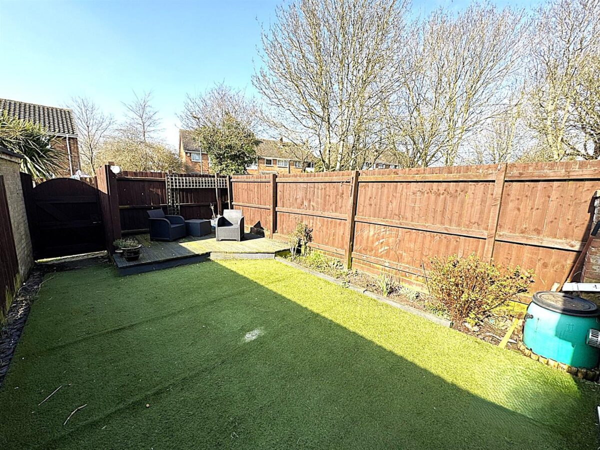 Moriston Close, Corby