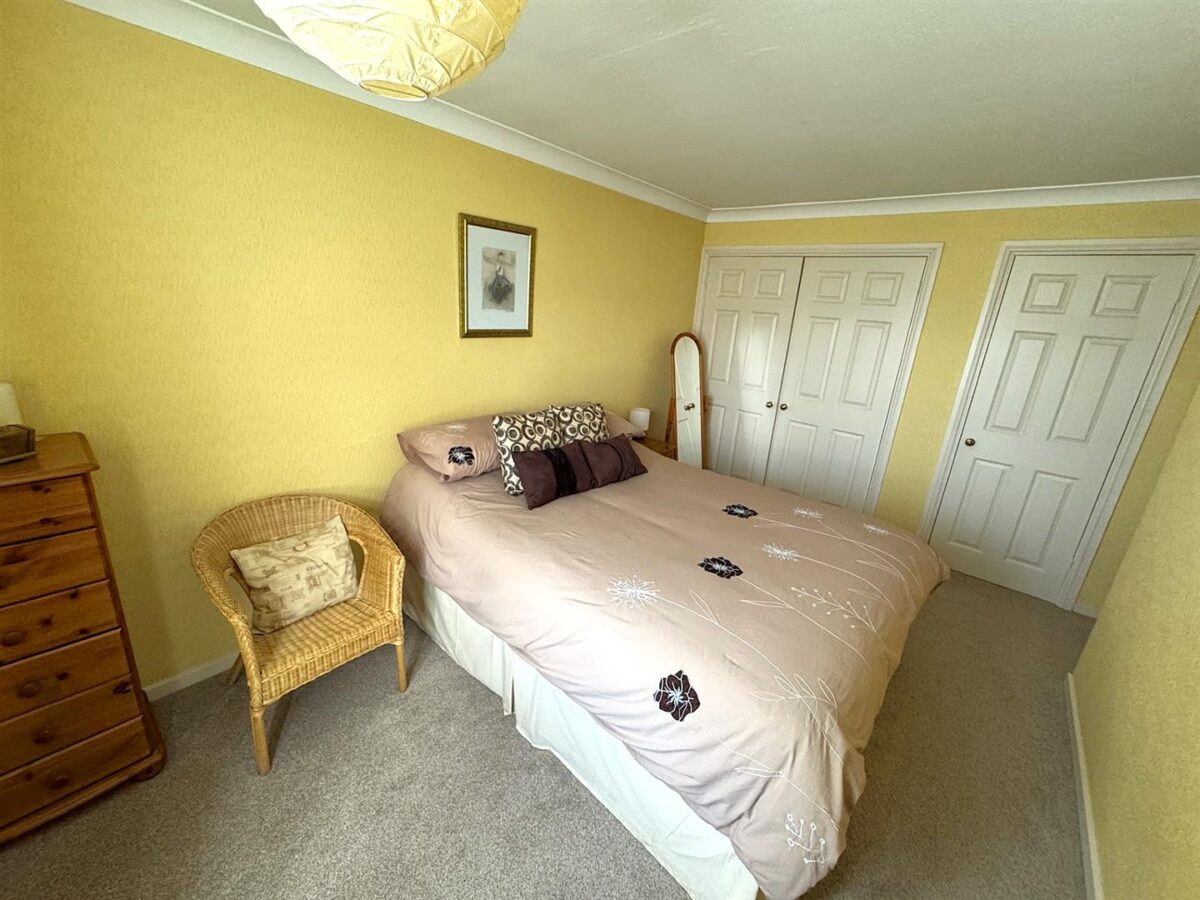 Saxilby Close, Corby