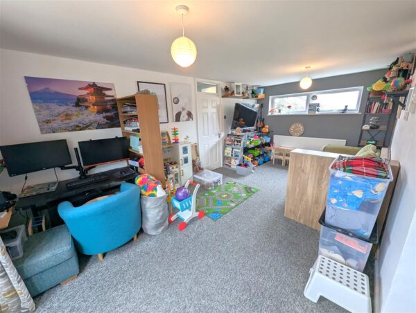 Southbrook, Corby