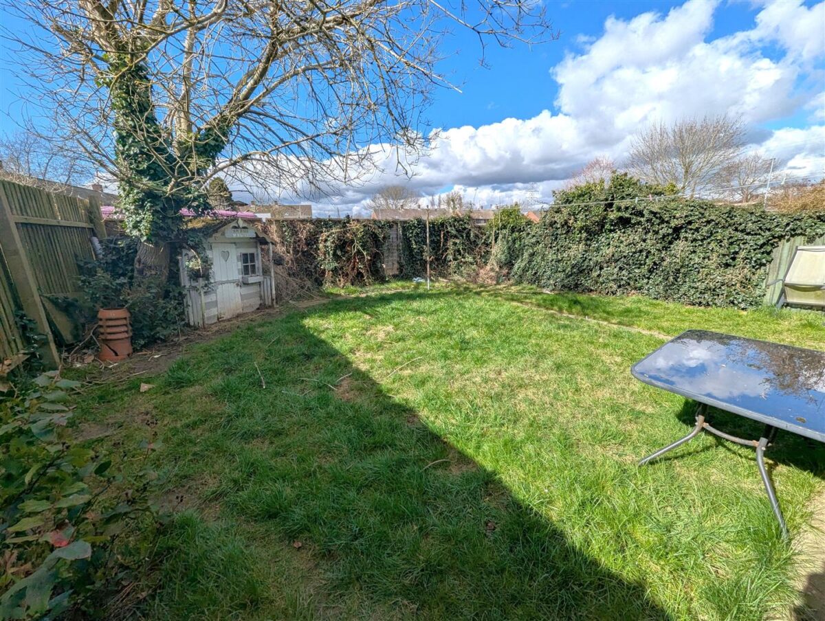Sturminster Way, Corby