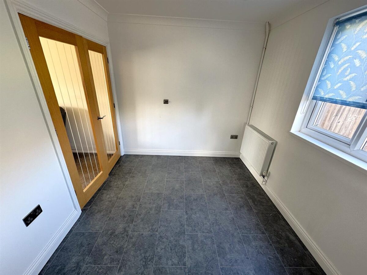 Dovedale Road, Corby