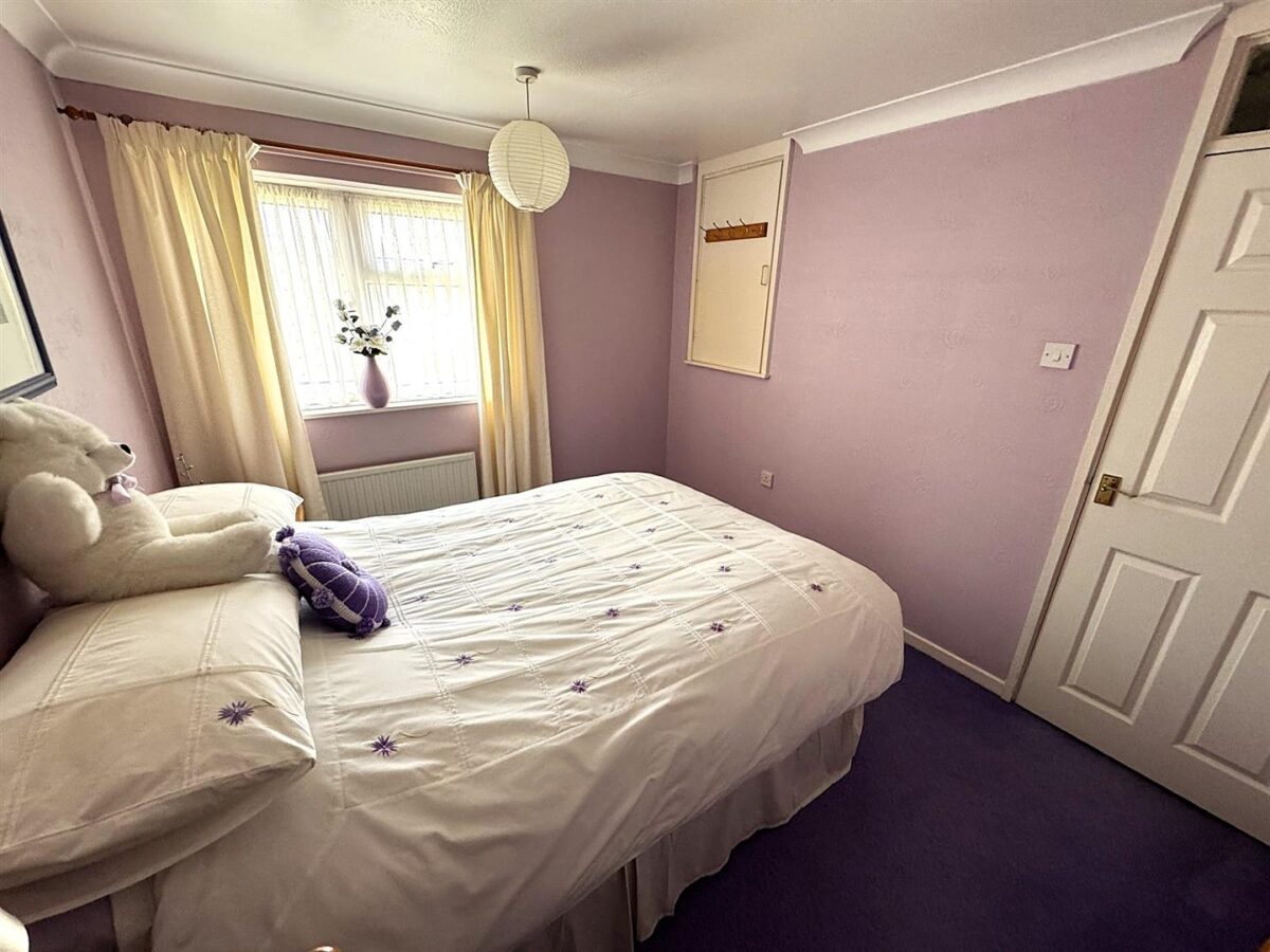 Saxilby Close, Corby