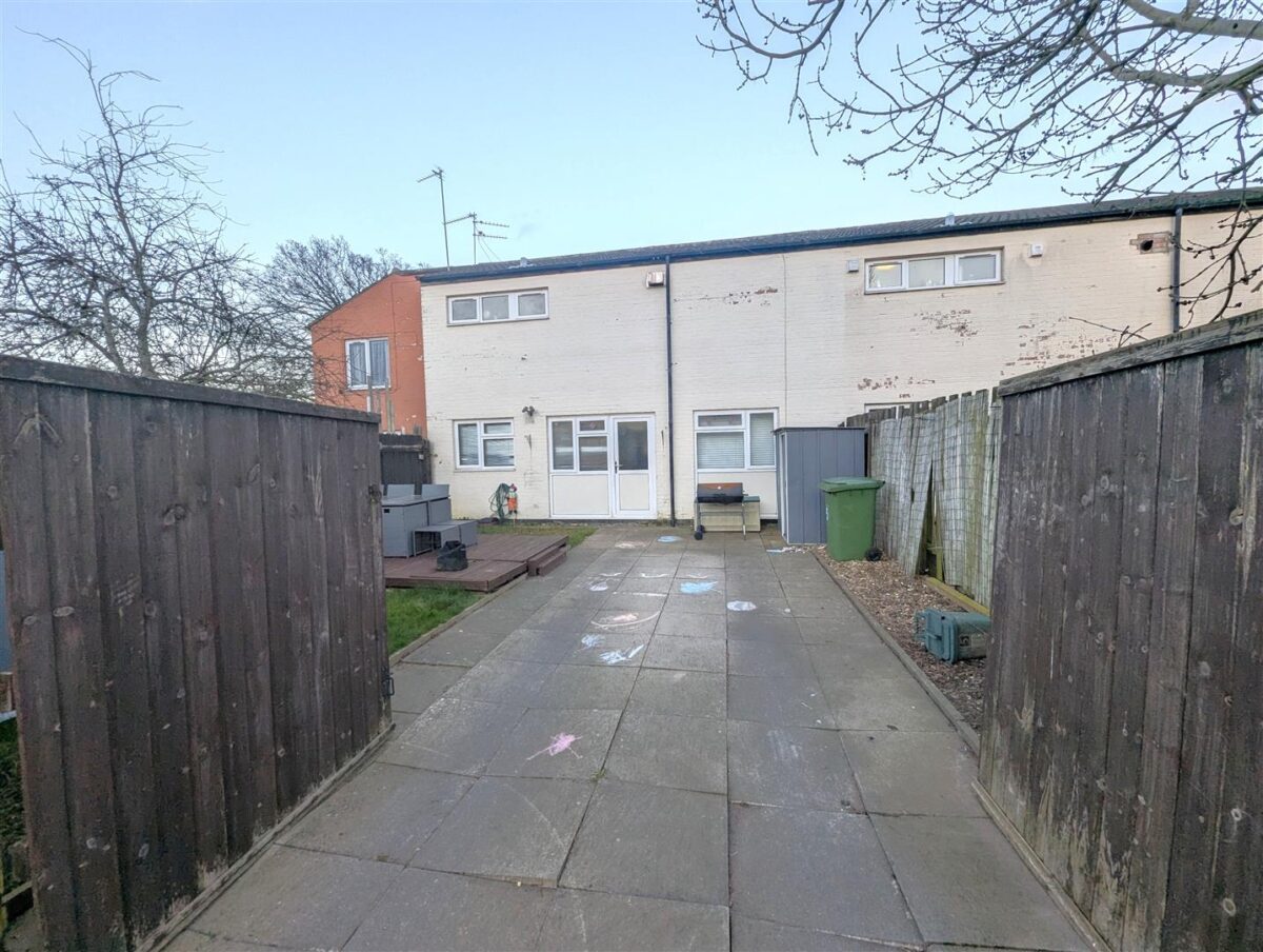 Eastbrook, Corby
