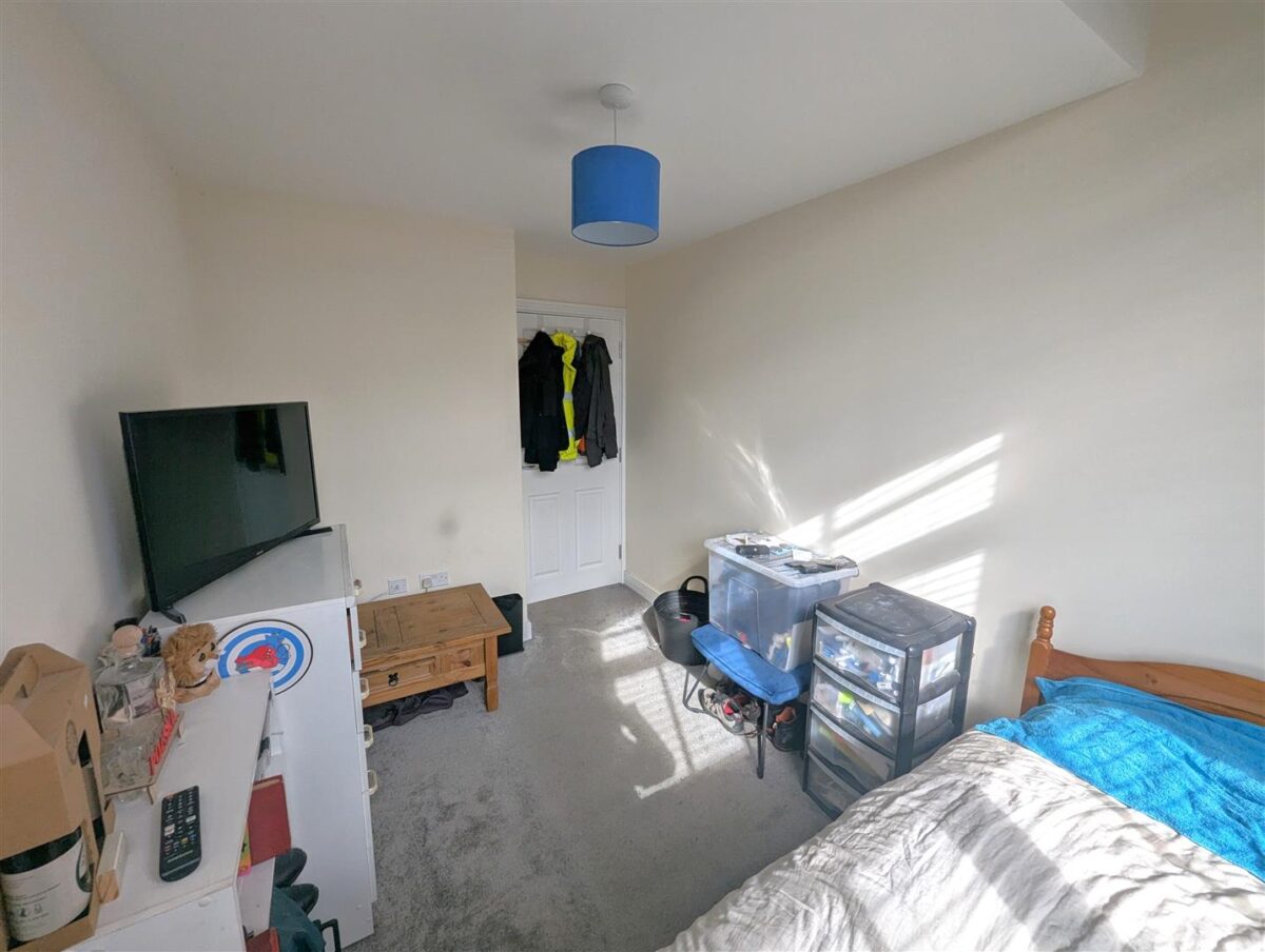 Flat 3, 81 Stamford Road Kettering