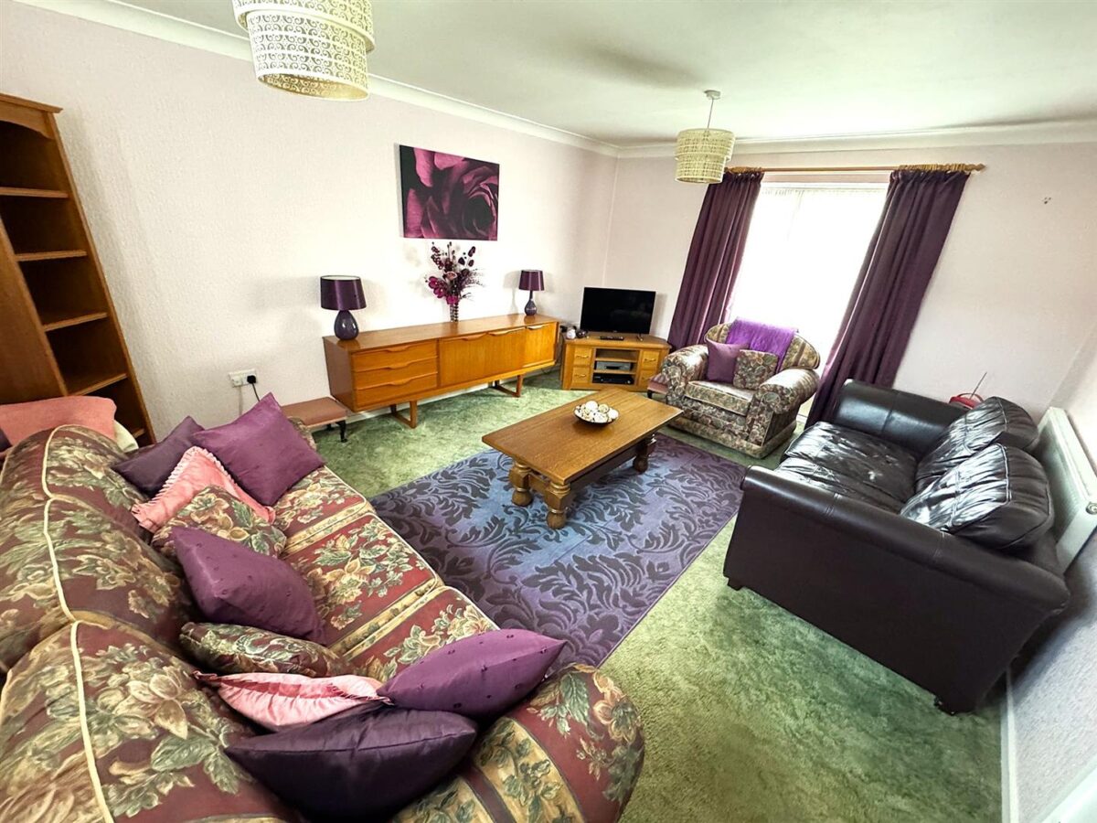 Saxilby Close, Corby
