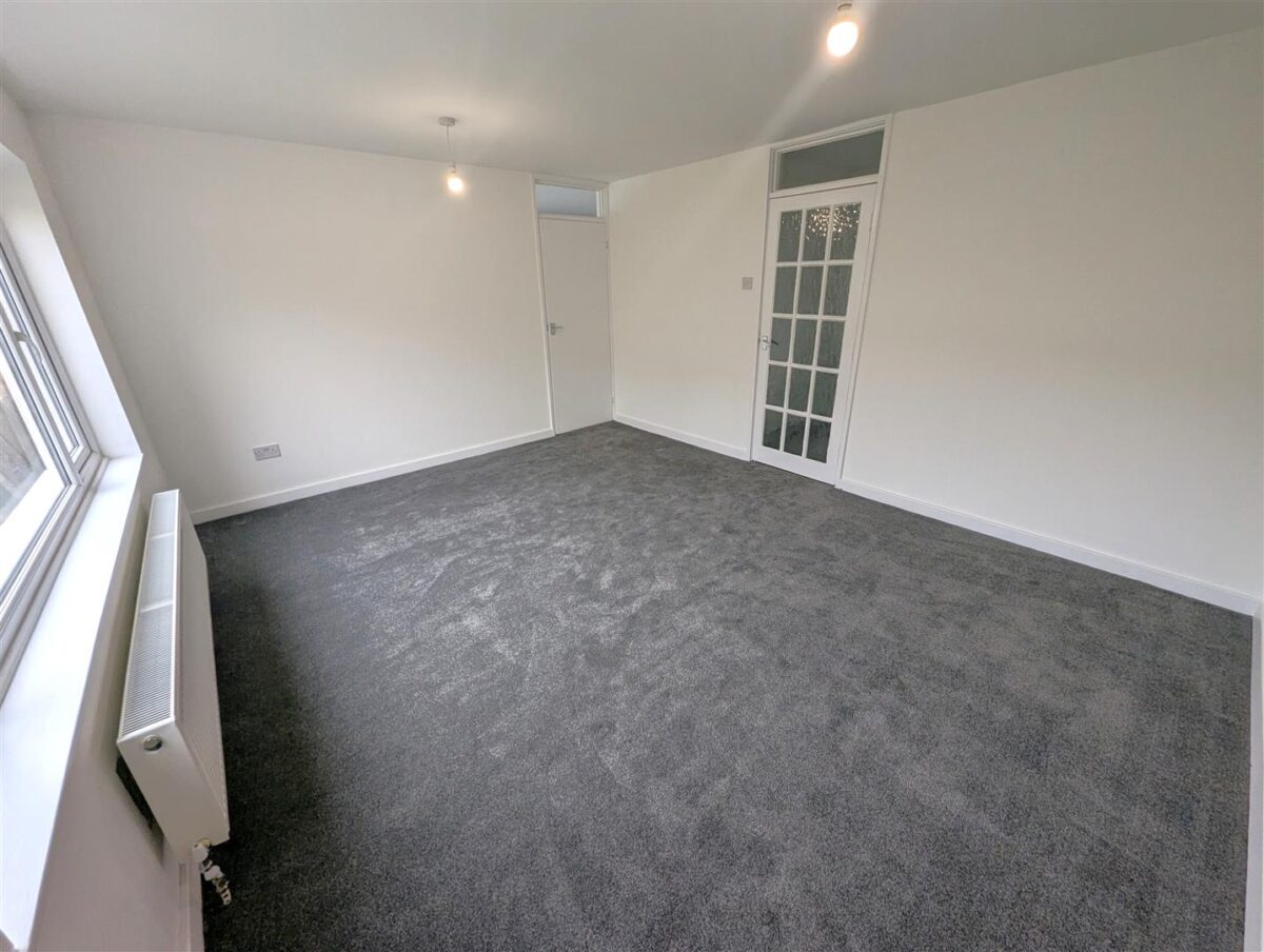 Eastbrook, Corby