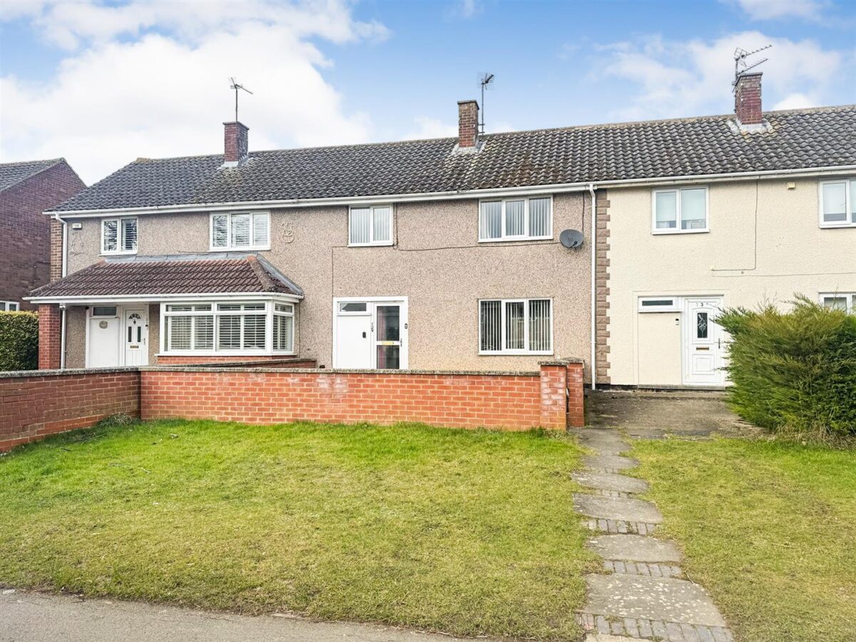 Farmstead Road, Corby