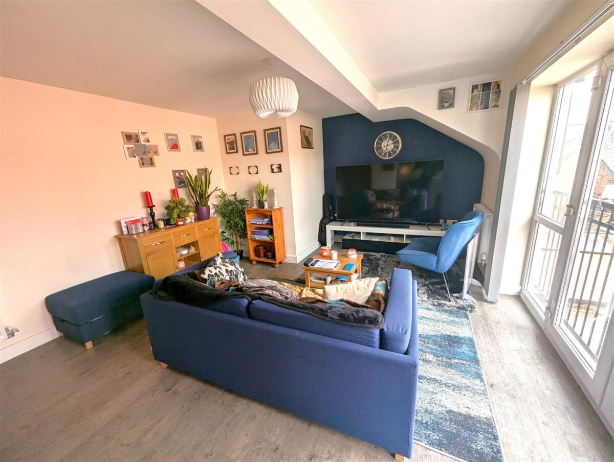 Flat 3, 81 Stamford Road Kettering