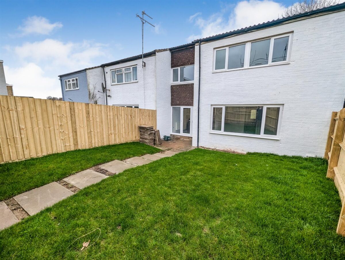 Eastbrook, Corby