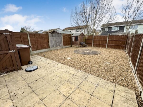 Waltham Close, Corby
