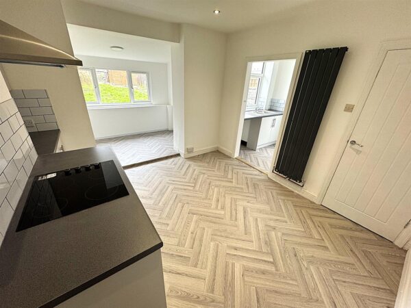 Willow Road, Kettering