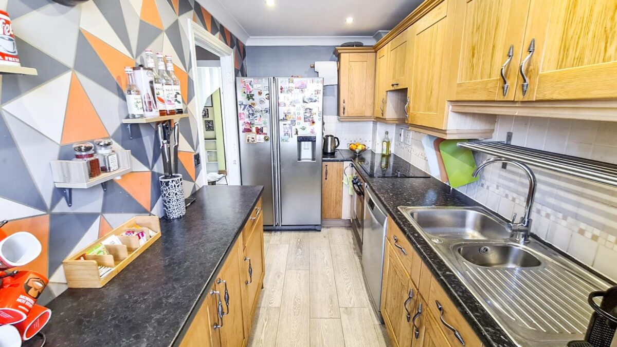 Buttercup Close, Corby