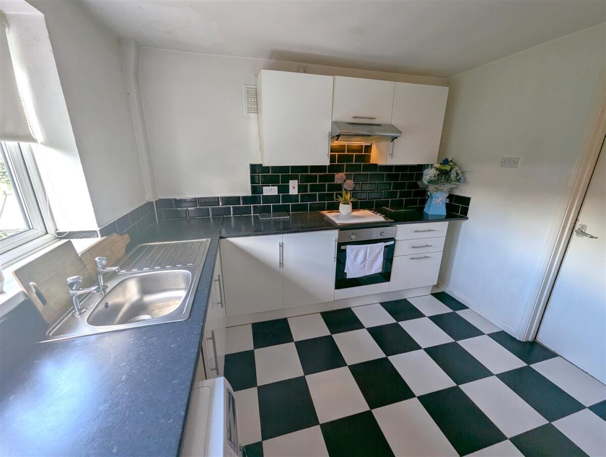 Sturminster Way, Corby