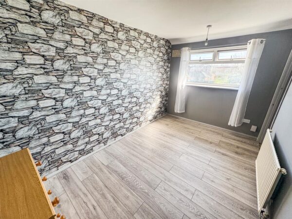 Rodney Drive, Corby