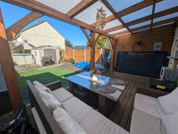 Bideford Square, Corby