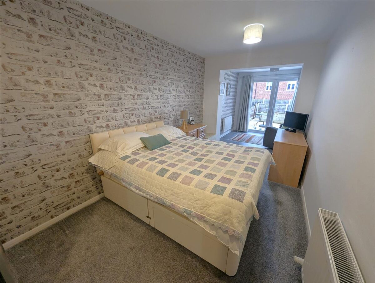 Manor Drive, Corby