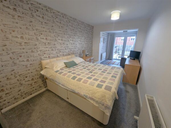 Manor Drive, Corby