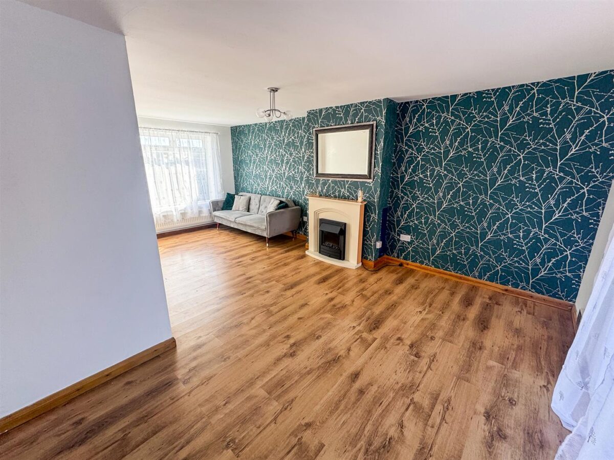 Rodney Drive, Corby