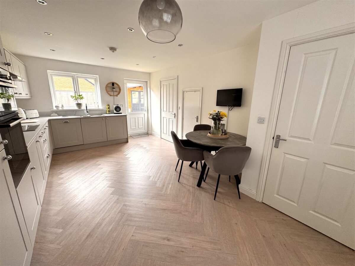Merlin Road, Corby