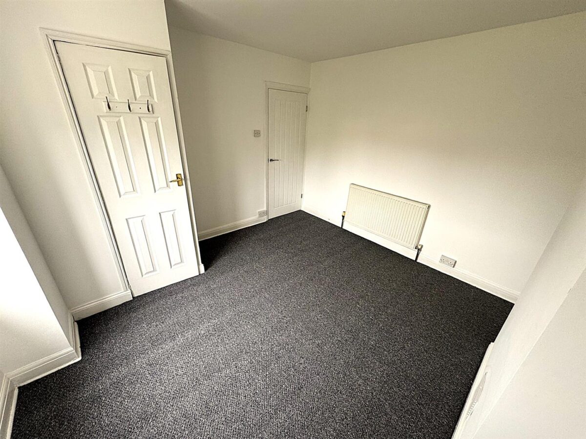 Willow Road, Kettering