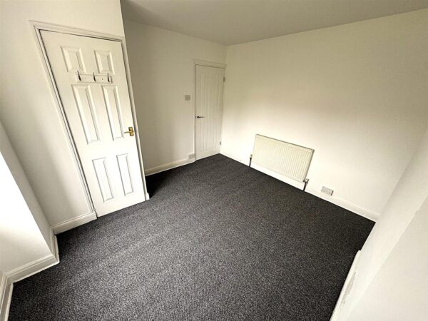 Willow Road, Kettering