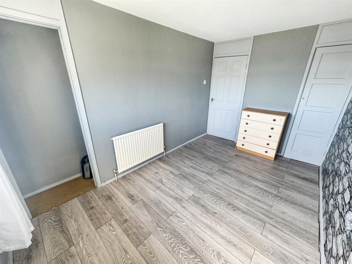 Rodney Drive, Corby