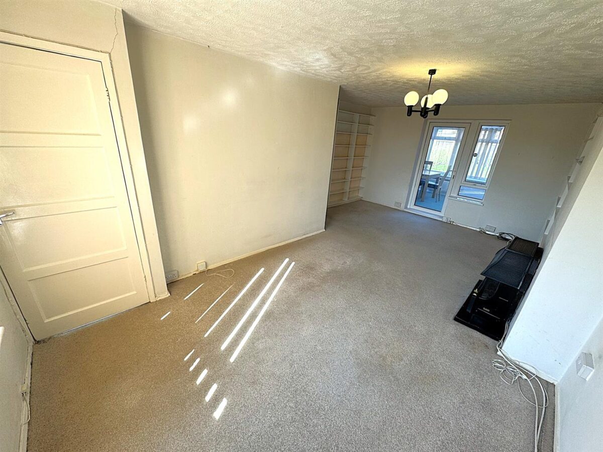 Rodney Drive, Corby