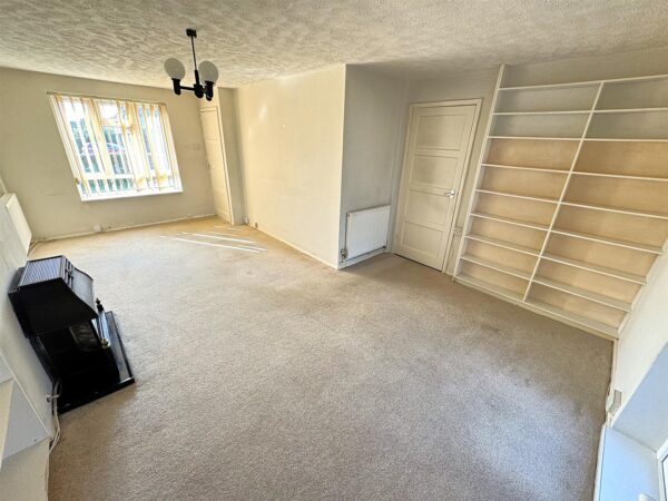 Rodney Drive, Corby