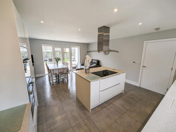 Lake Drive, Weldon, Corby