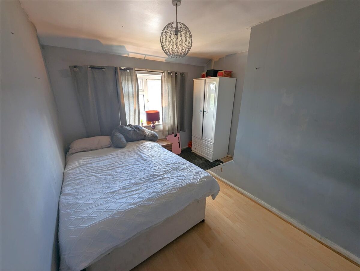 Sturminster Way, Corby